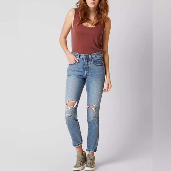 Levi's 501 Skinny Jeans in Old Hangouts - Picture 1 of 13